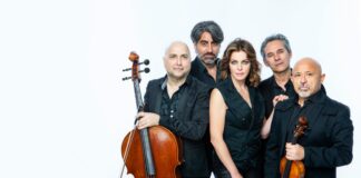 A Praiano Claudia Gerini accompagnata dal Solis String Quartet canta e recita Franco Califano